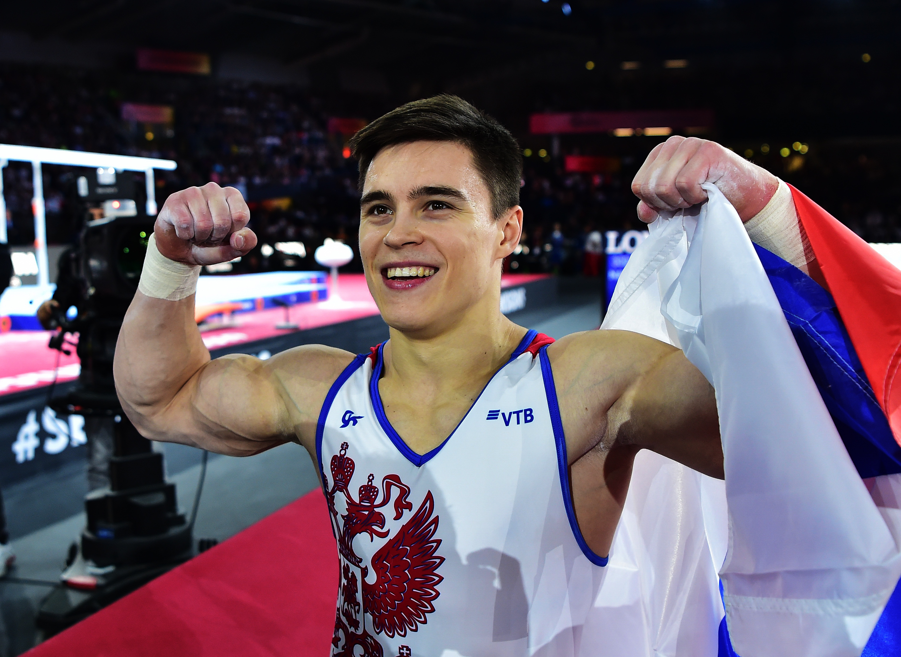 俄罗斯运动员在射击比赛中表现抢眼 俄罗斯运动员在射击比赛中表现抢眼