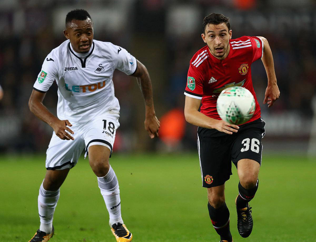 斯旺西主场取胜,升级形势一片大好的简单介绍 斯旺西主场取胜,升级形势一片大好的简单介绍